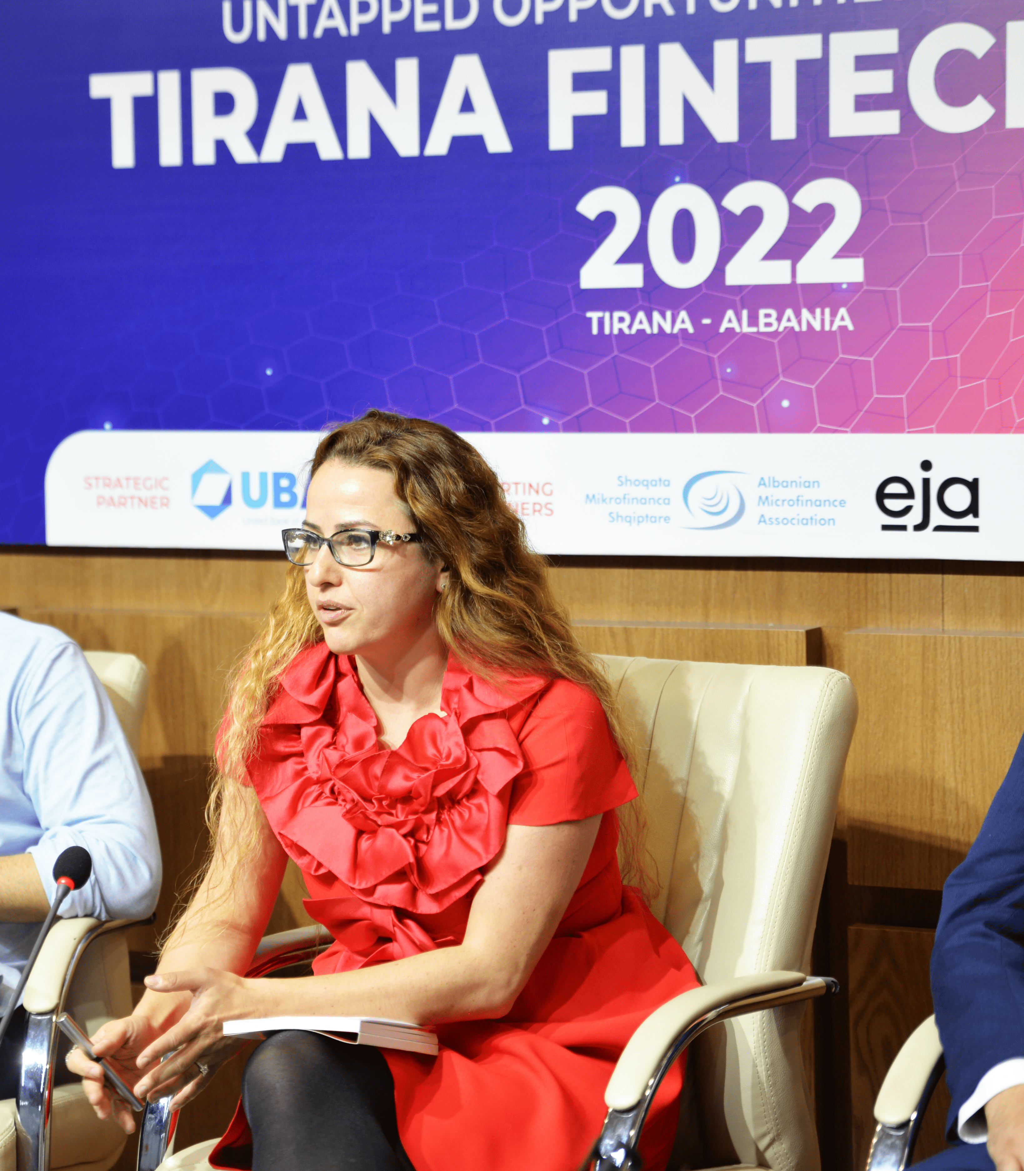 Dr. Zeynep Stefan: Tiran – Finansal Kapsayıcılık – Hırs