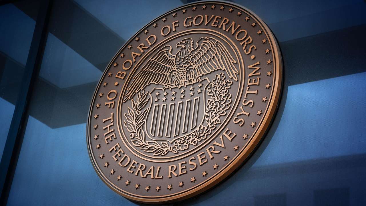 Cleveland Fed Başkanı: Enflasyon hedefi için faizde sabırlı olmak lazım