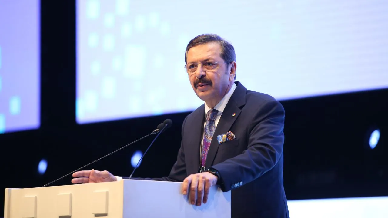 Hisarcıklıoğlu: “10 Milyon Arap Turist Türkiye’de Tatil Yapıyor”
