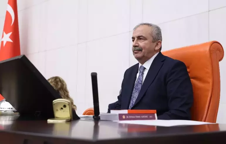 Sırrı Süreyya Önder hayatını kaybetti! Cenaze programı belli oldu