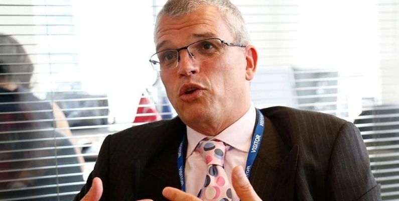 Timothy Ash: Türkiye, enflasyonla mücadelede sert iniş riskiyle karşı karşıya!