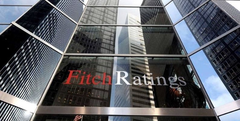 Fitch uyardı: Borçlanma büyüyor, yabancı yatırımcı payı düşüyor