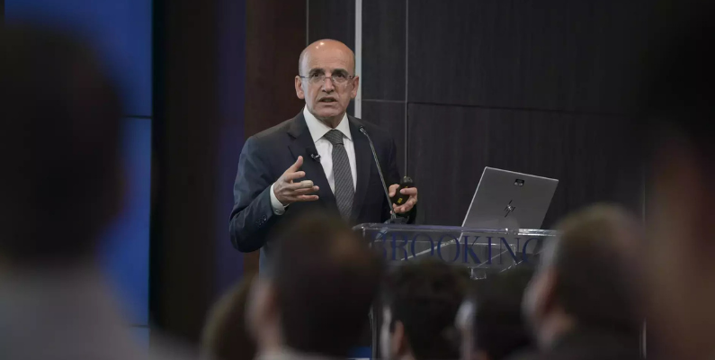 Bakan Şimşek’ten Londra’da kritik mesajlar: “PKK’nın silah bırakması kredi notu için olumlu”