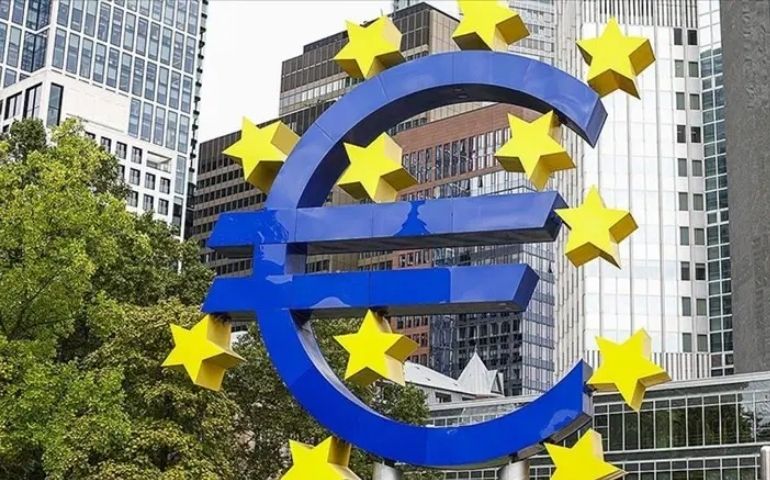 Euro Bölgesi’nde Ticaret Fazlası Haziran Ayında Düşüş Gösterdi